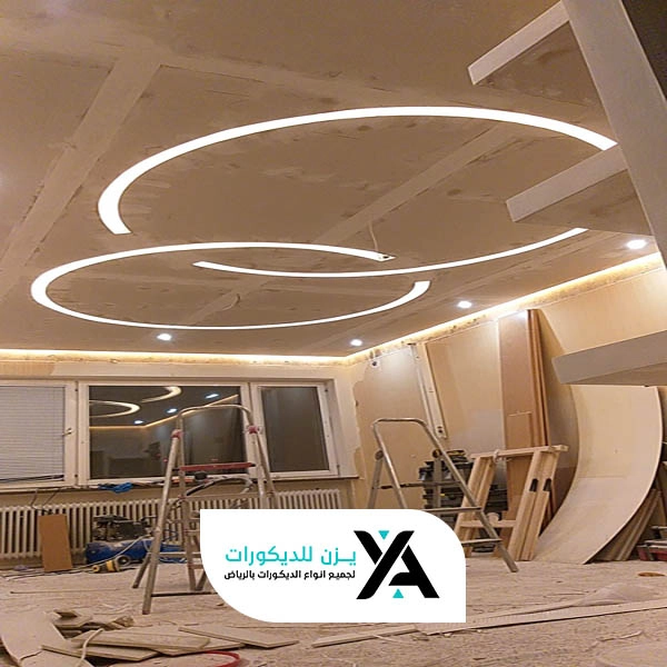 ديكورات إضاءة LED للأسقف